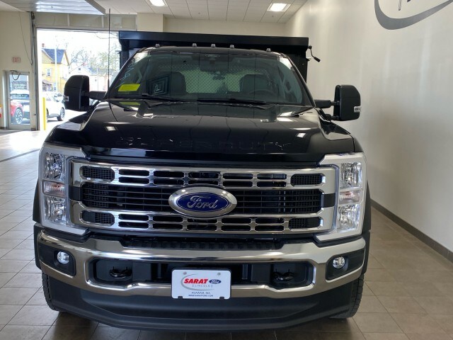 2025 Ford F-550 XL photo 2