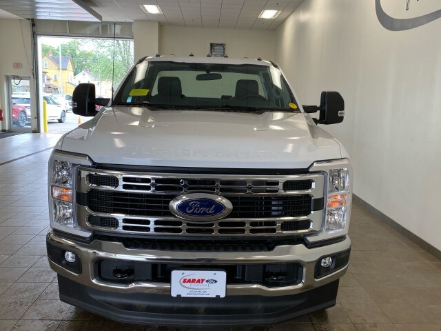 2025 Ford F-350 XL photo 2