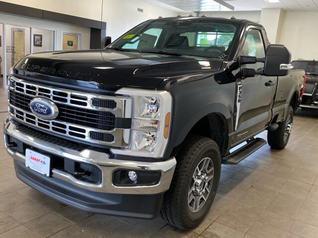 2025 Ford F-350 XLT photo 3