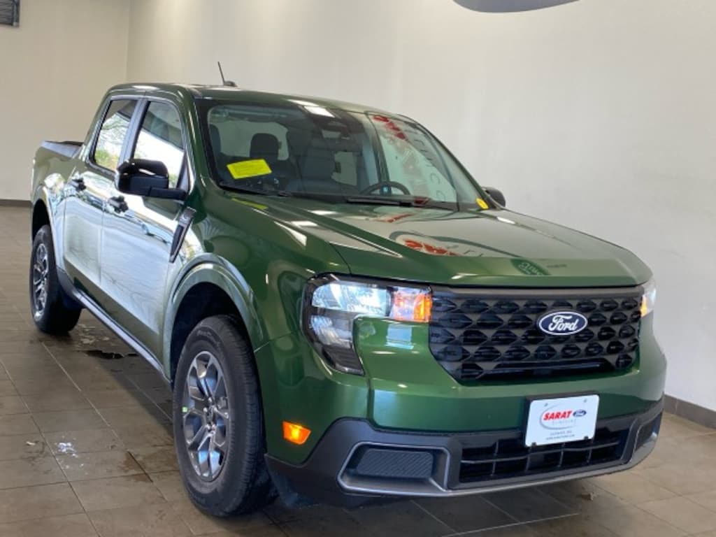 New 2025 Ford Maverick XLT TRUCK