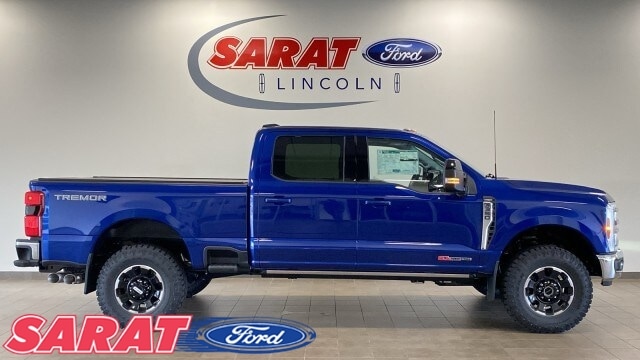 2026 Ford F-350 Super Duty Lariat's photo