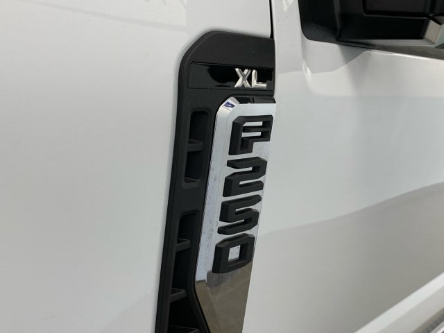 2026 Ford F-250 Super Duty XL - Photo 8