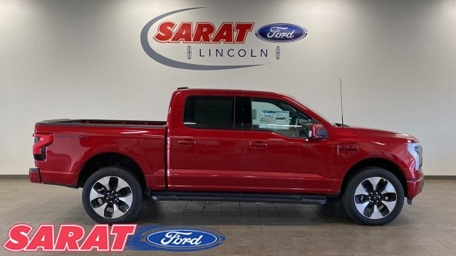 2023 Ford F-150 Lightning Platinum's photo