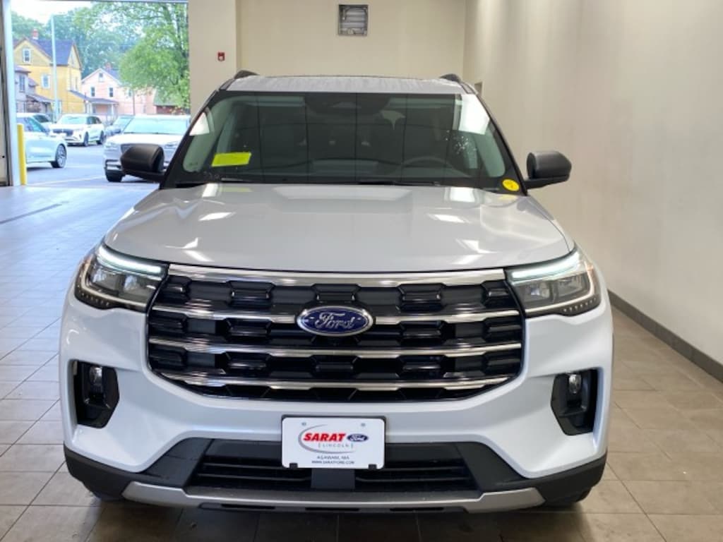 New 2025 Ford Explorer ACTIVE 4WD SUV