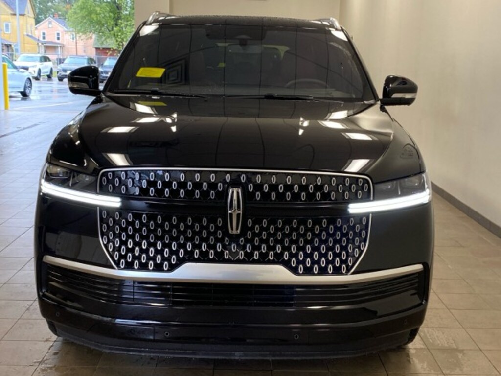 New 2025 Lincoln Navigator L 2025 Lincoln Navigator L Reserve 4DR SUV 131.5 WB SUV