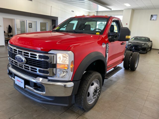 2024 Ford F-550 XLT photo 3