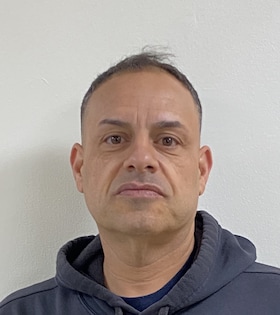 Staff member Gamalier C from ad801d275271