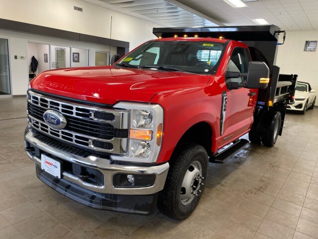 2024 Ford F-350 XL photo 3