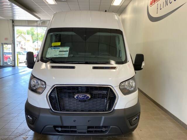 2025 Ford Transit photo 2