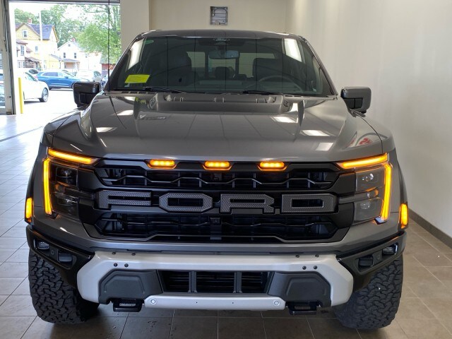 2025 Ford F-150 Raptor photo 3