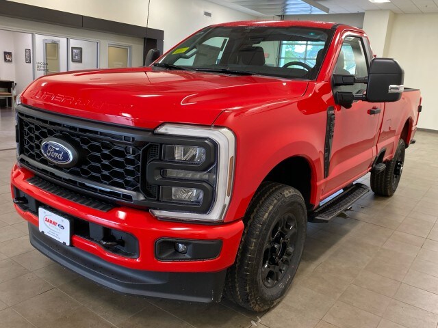 2025 Ford F-350 XL photo 3