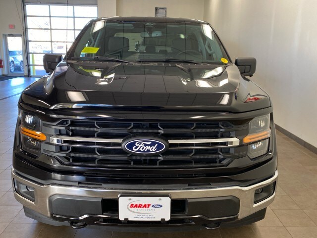 2024 Ford F-150 XLT photo 2