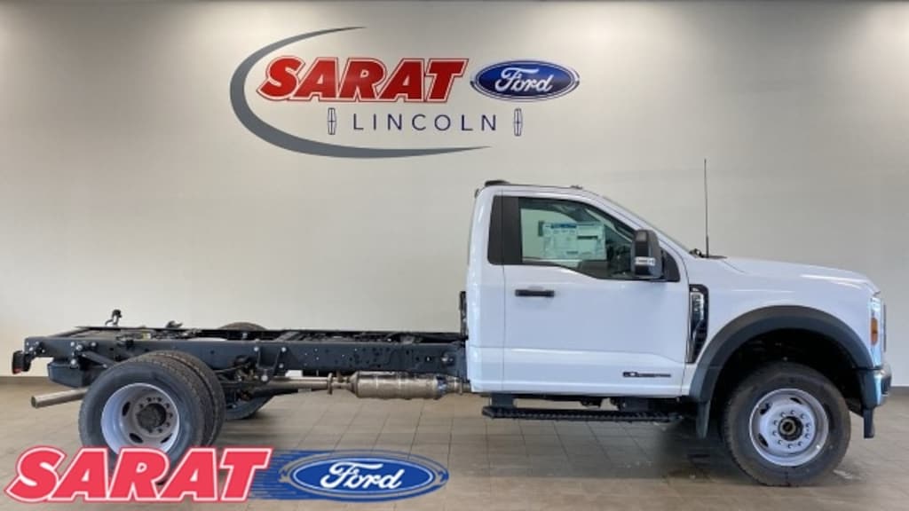 New 2025 Ford Super Duty F-600 DRW XL REG CAB 169" WB Pickup Truck