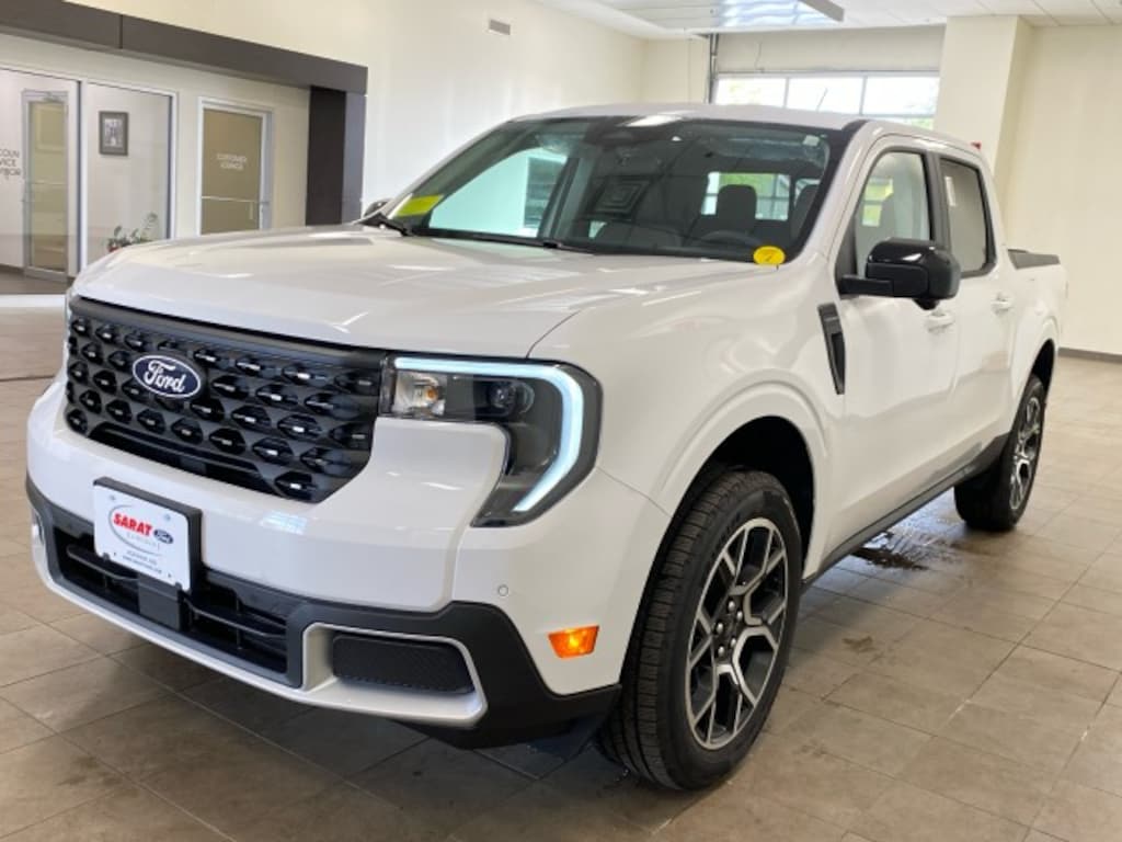 New 2025 Ford Maverick 2025 Ford Maverick Lariat Crew CAB 4DR 121.1 WB A TRUCK