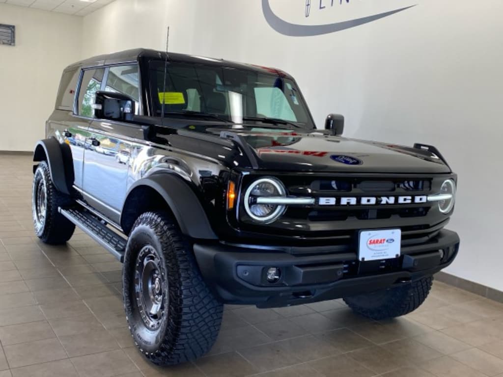Used 2024 Ford Bronco 2024 Ford Bronco Outer Banks 4DR SUV 116.1 WB 4WD SUV