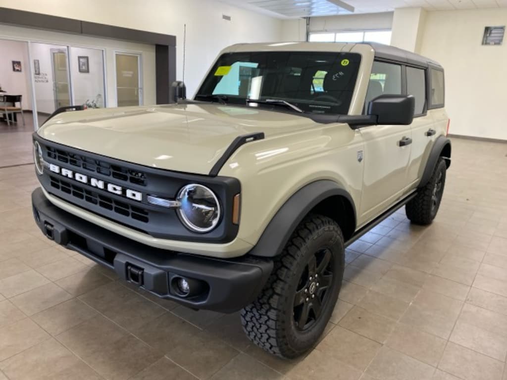 New 2025 Ford Bronco Big Bend SUV
