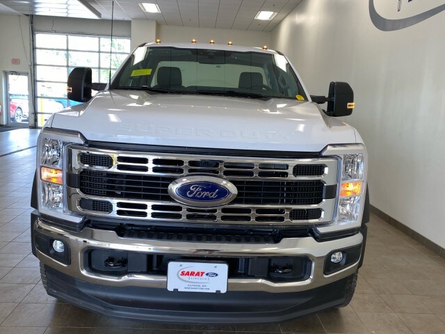 2024 Ford F-550 XL photo 2
