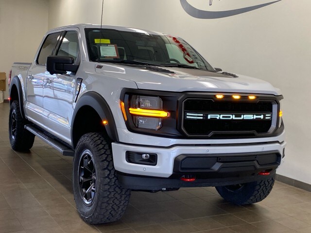 2025 Ford F-150 XLT photo 2