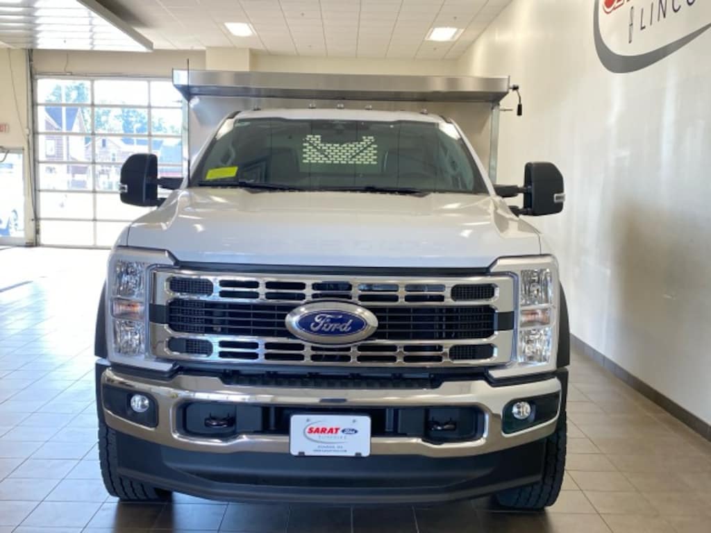 New 2026 Ford F-600 Chassis XL REG CAB 145" WB Pickup Truck