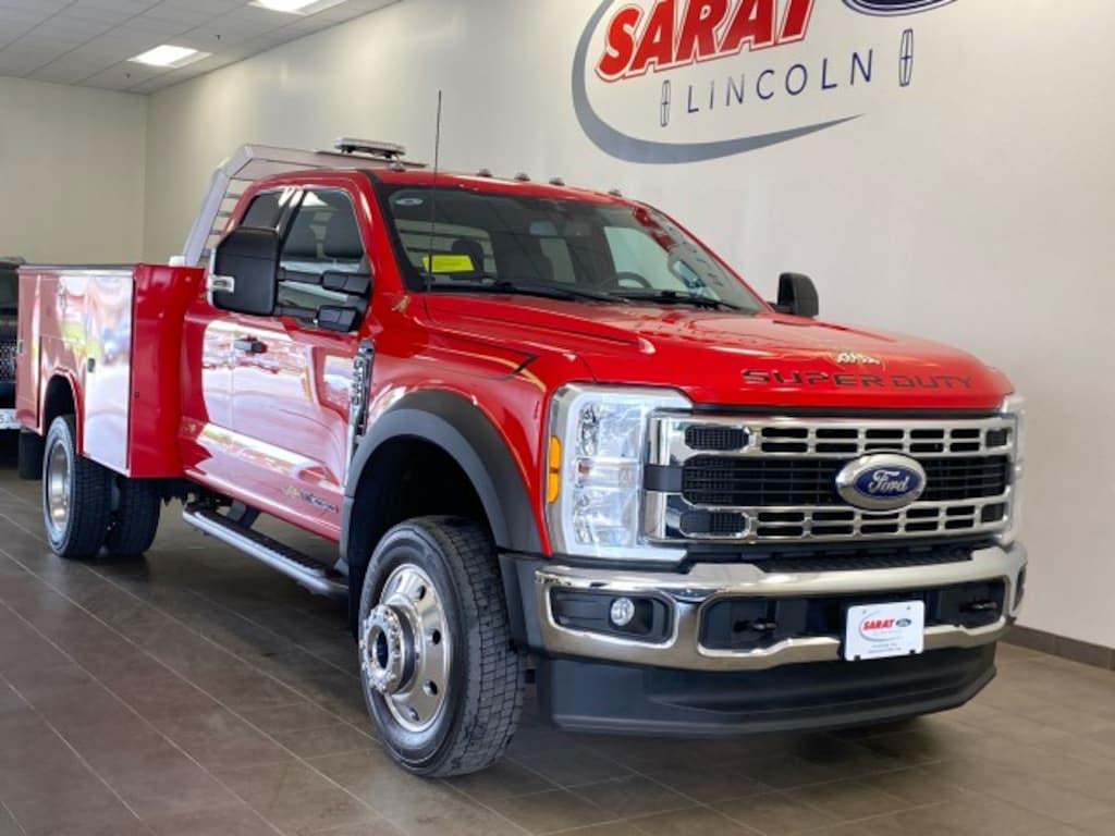 Used 2023 Ford F-550 Chassis XLT SUPER CAB 168" WB DRW