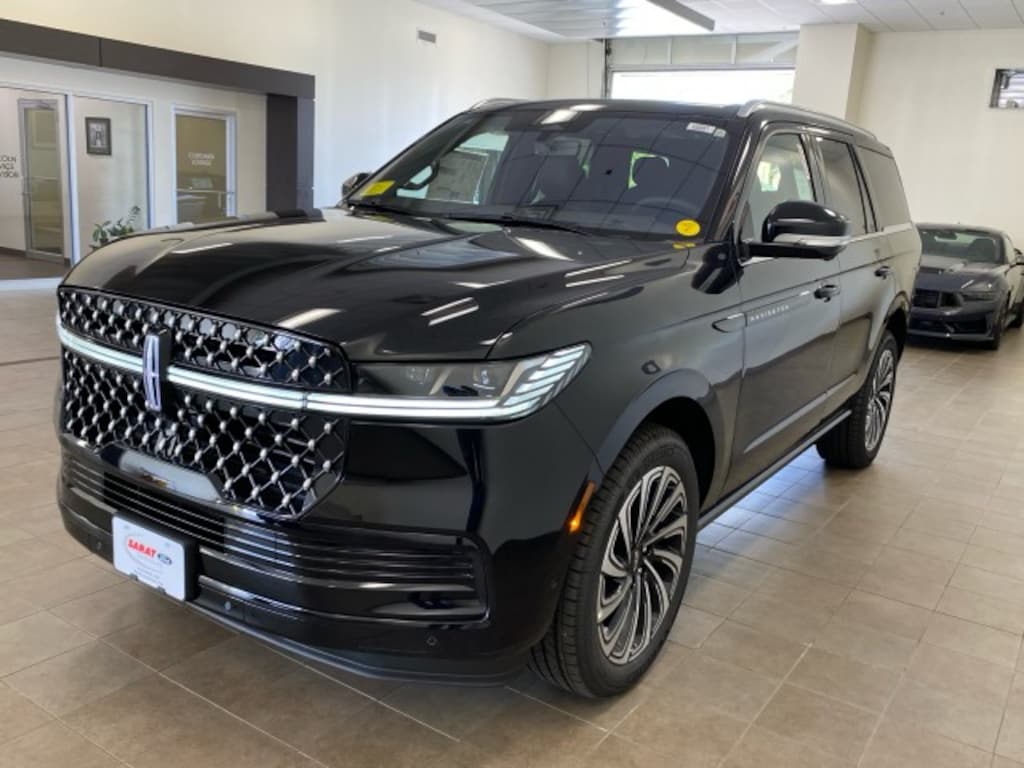 Used 2025 Lincoln Navigator 2025 Lincoln Navigator Black Label 4DR SUV 122.5 SUV