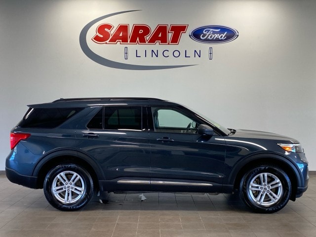 2022 Ford Explorer XLT's photo