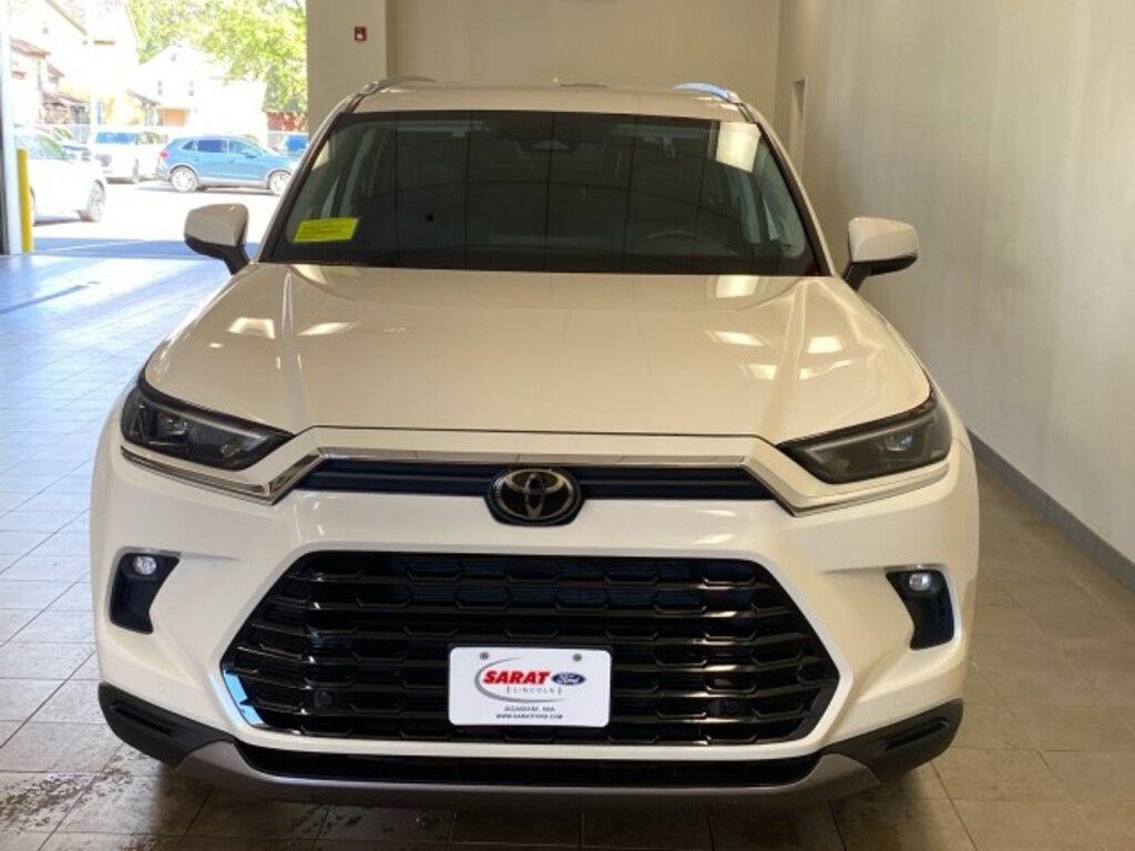Used 2024 Toyota Grand Highlander Limited SUV