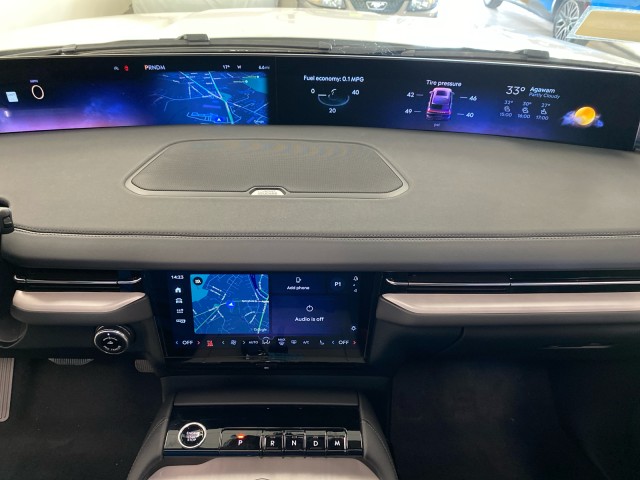 2026 Lincoln Navigator Reserve - Photo 25