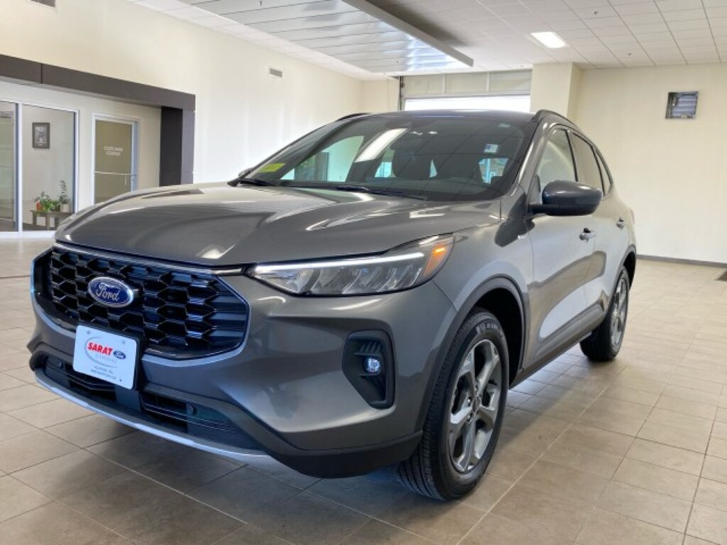 Used 2025 Ford Escape ST-Line Select SUV