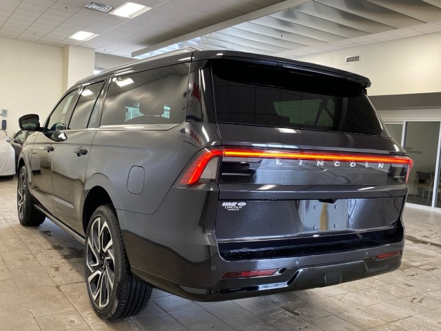 2026 Lincoln Navigator Reserve - Photo 5