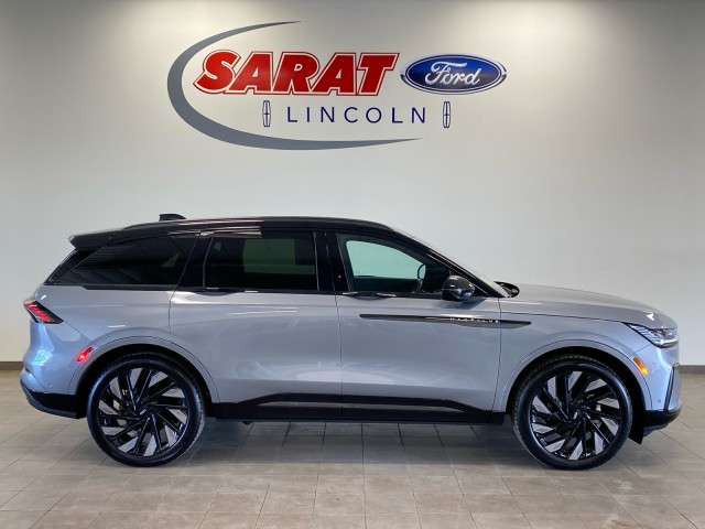 2024 Lincoln Nautilus Reserve AWD's photo