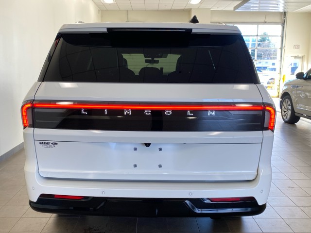 2025 Lincoln Navigator Black Label - Photo 6