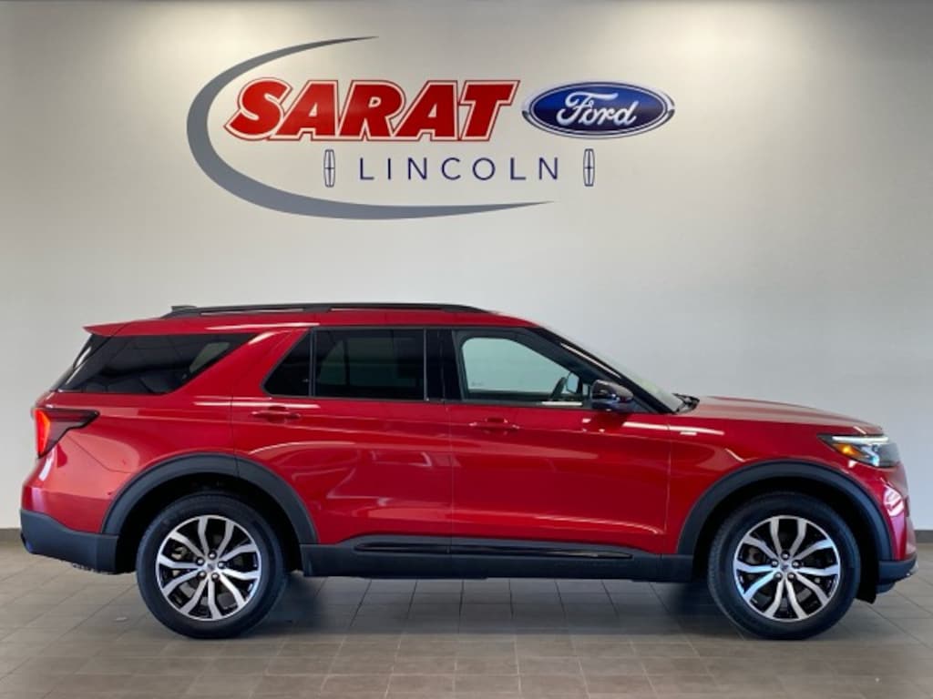 Used 2025 Ford Explorer ST-Line SUV