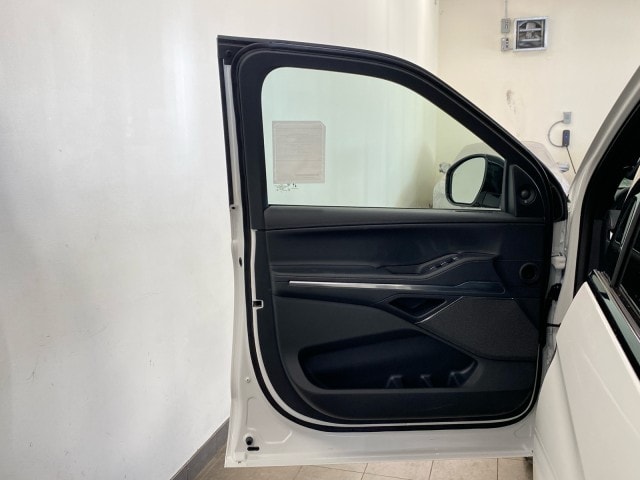 2026 Lincoln Navigator Reserve - Photo 14