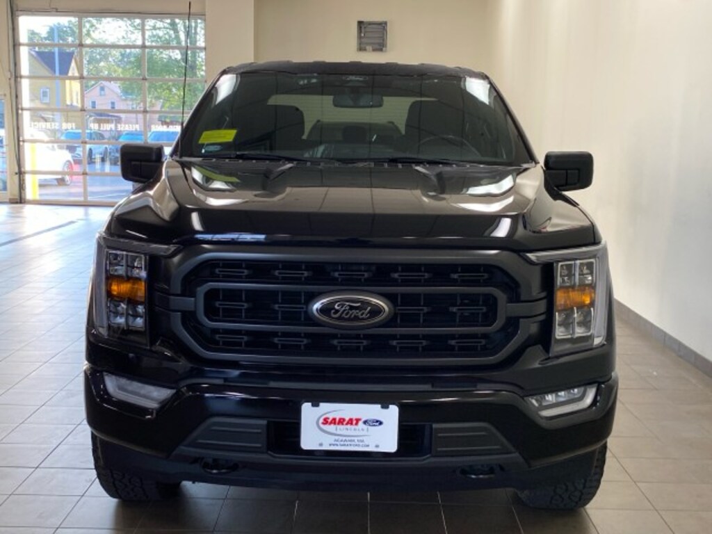 Certified 2022 Ford F-150 2022 Ford F-150 XLT Crew CAB 4DR 145 WB 4WD