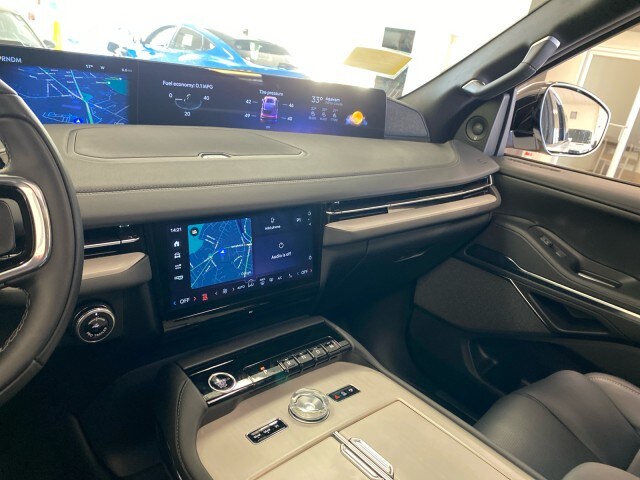 2026 Lincoln Navigator Reserve - Photo 19