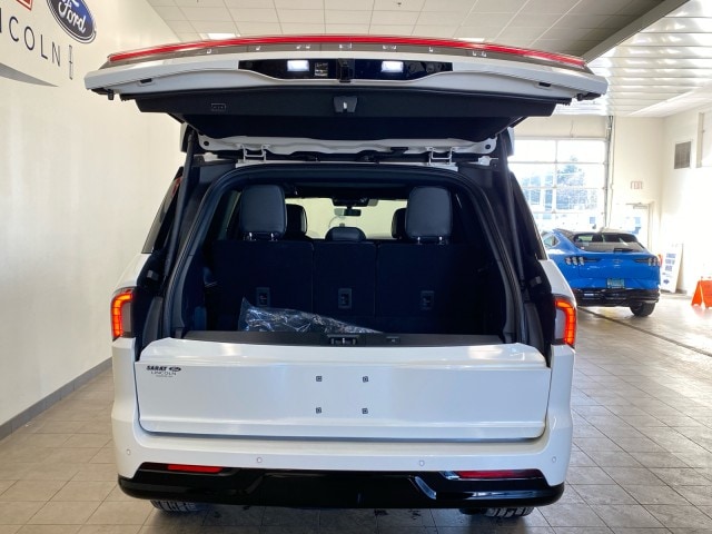 2026 Lincoln Navigator Reserve - Photo 10