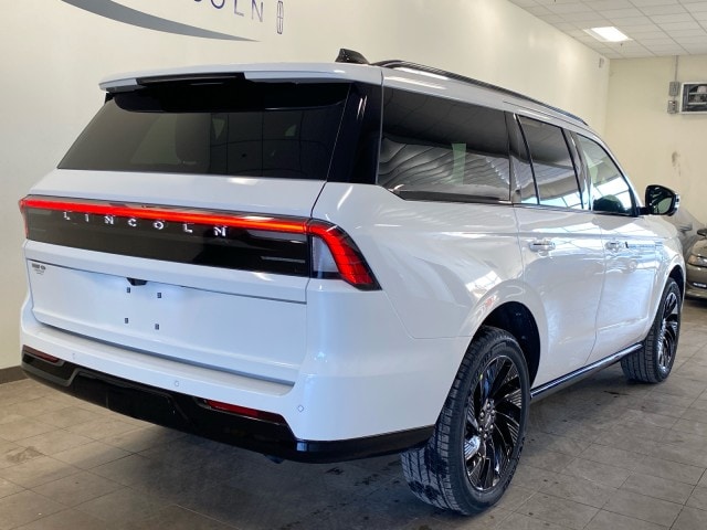 2026 Lincoln Navigator Reserve - Photo 9