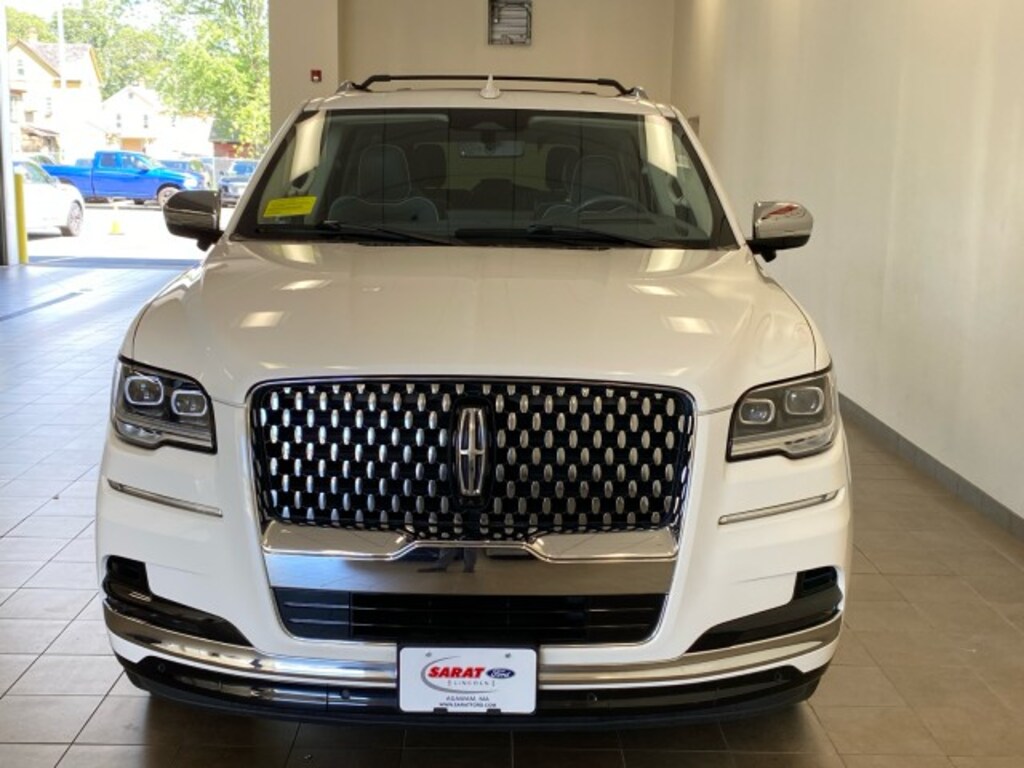 Used 2022 Lincoln Navigator 2022 Lincoln Navigator Black Label 4DR SUV 122.5