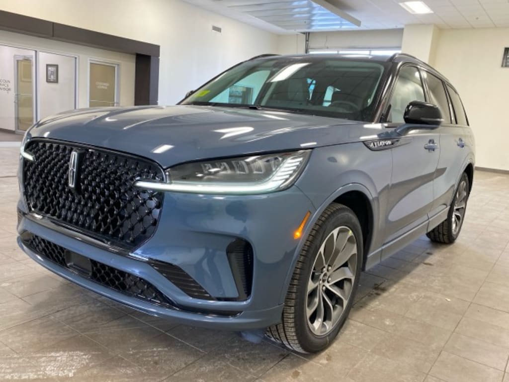 New 2026 Lincoln Aviator Premiere SUV
