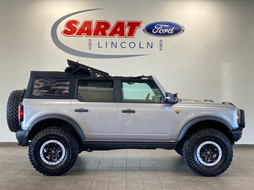 Used 2024 Ford Bronco Badlands
