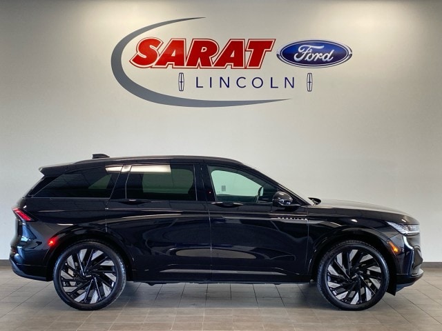 2025 Lincoln Nautilus Reserve AWD's photo