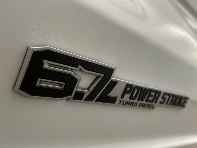 2023 Ford F-350 Super Duty Chassis Cab XL - Photo 9