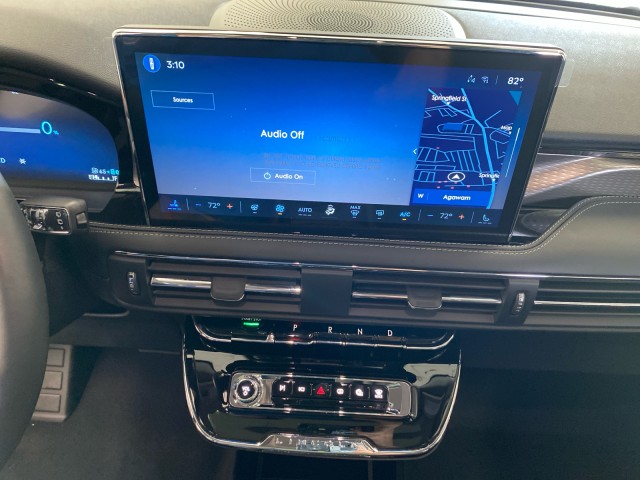 2025 Lincoln Corsair Grand Touring - Photo 23