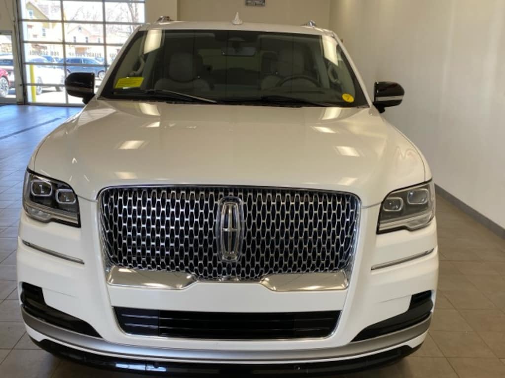 Certified 2022 Lincoln Navigator 2022 Lincoln Navigator Reserve 4DR SUV 122.5 WB 4