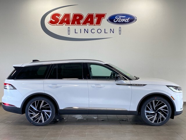 2026 Lincoln Aviator Reserve AWD's photo