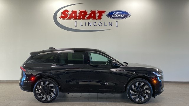 2025 Lincoln Nautilus Black Label's photo