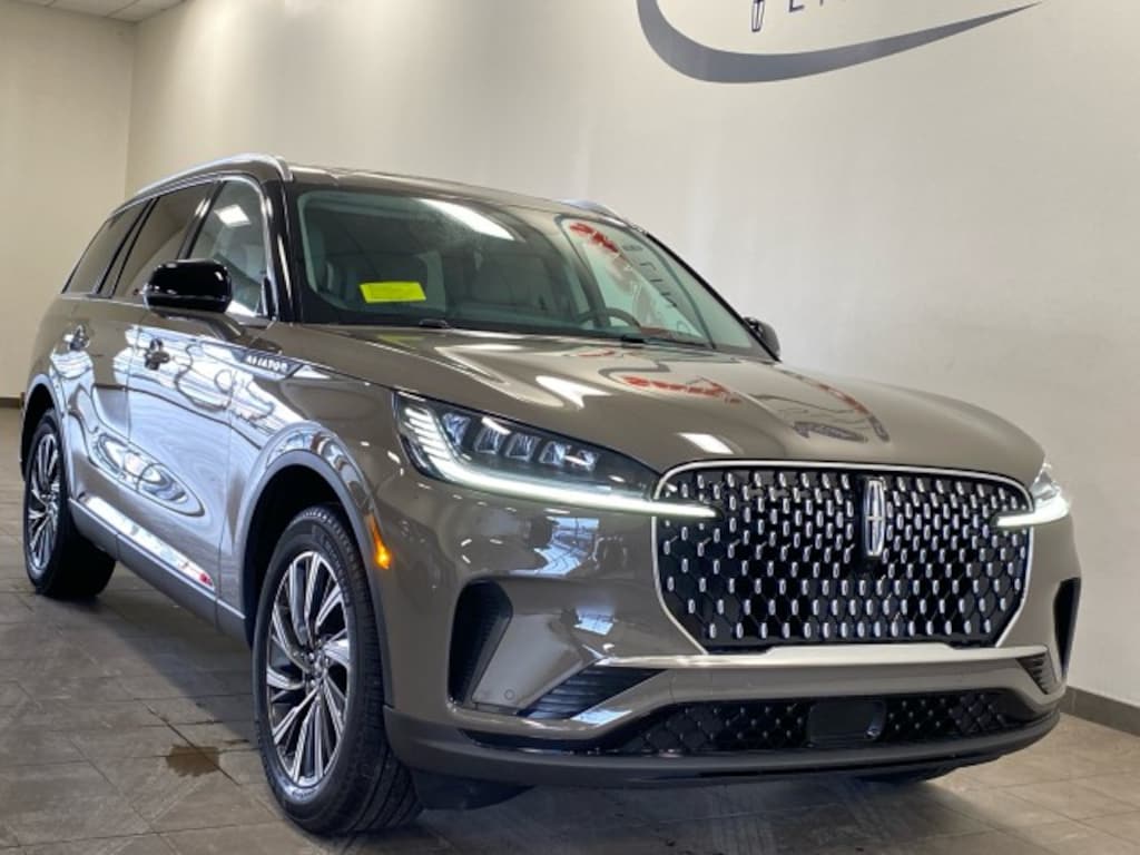 New 2026 Lincoln Aviator Premiere SUV
