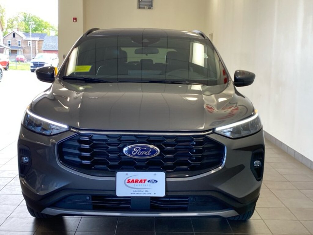 Used 2025 Ford Escape ST-Line Select SUV