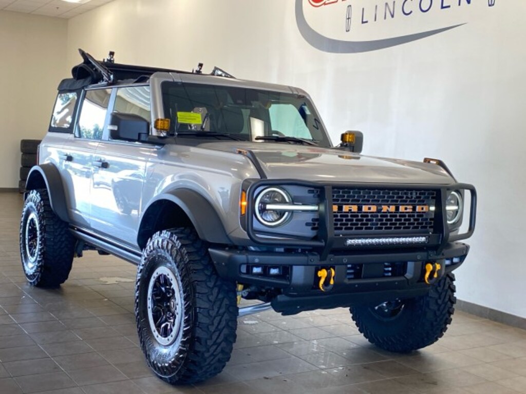 Used 2024 Ford Bronco Badlands